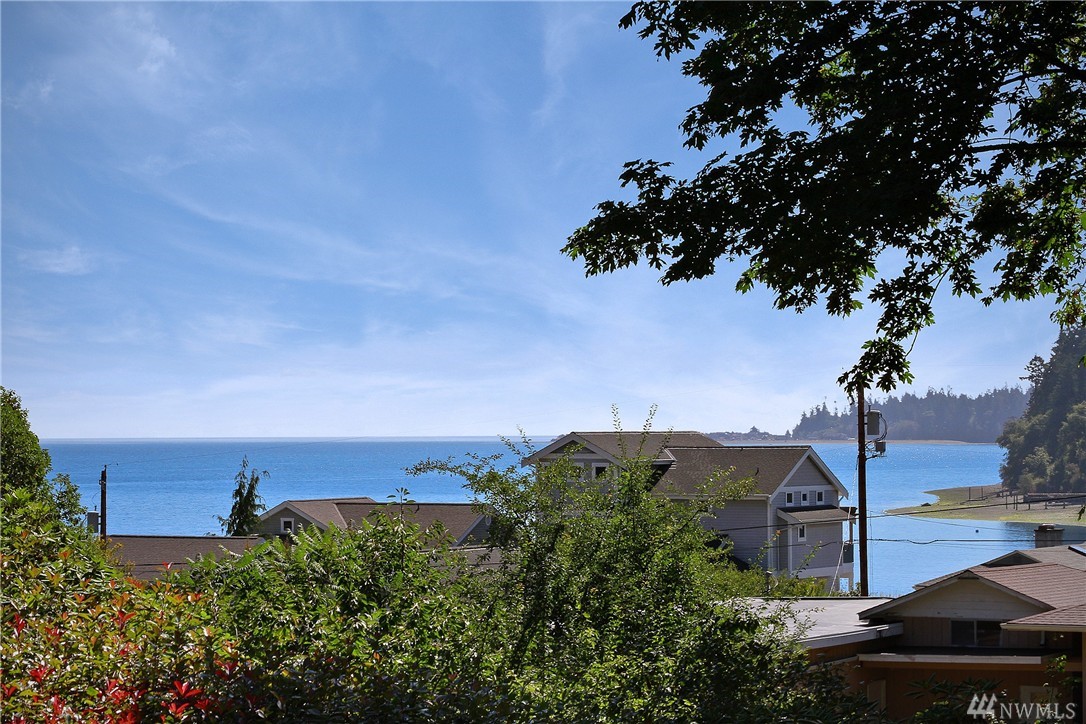 Home Sold 17936 Division Ave NE Suquamish, WA NWMLS 1014681