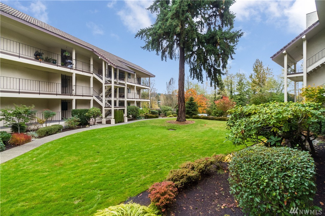 Inglewood Shores Condo, Kenmore WA Condos & Homes For Sale