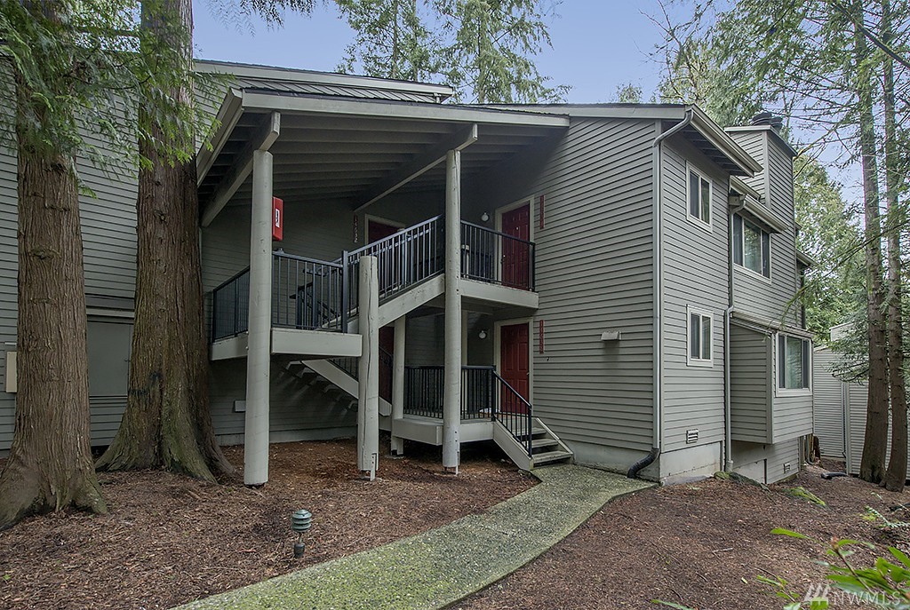 Cedar Ridge Condo, Redmond WA Condos & Homes For Sale