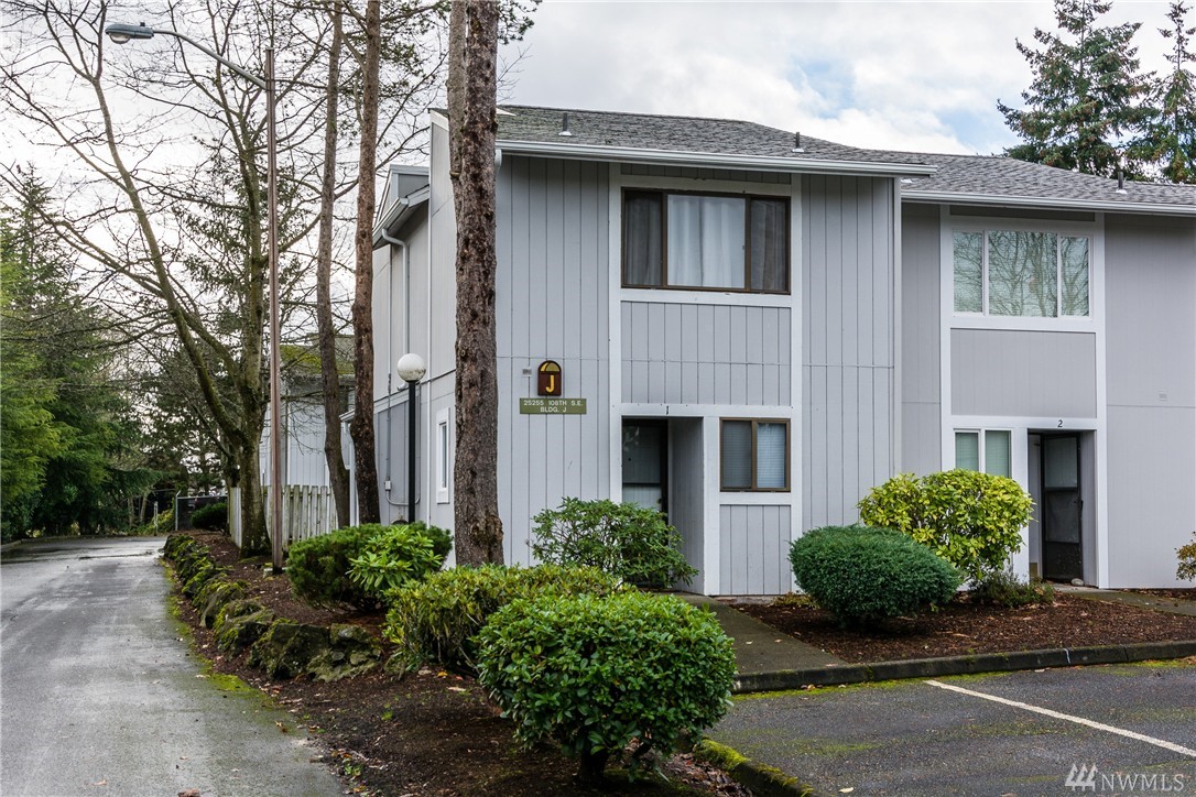 Kenthill Townhome Condo, Kent WA Condos & Homes For Sale