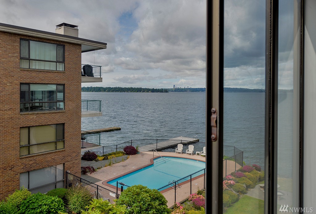 Condo Unit 306 at Washington Shores II Kirkland Sold NWMLS 1144894