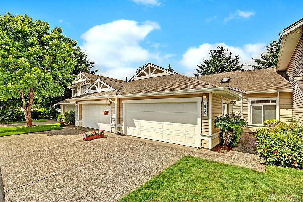 Marina Pointe At The Lakes Condo, Kent WA Condos & Homes For Sale