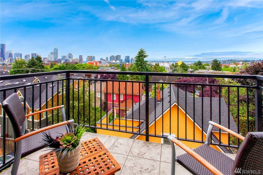 The Gables Condo, Seattle WA Condos & Homes For Sale