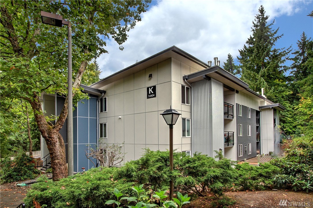 Bellevue Highlands Condo, Bellevue WA Condos & Homes For Sale