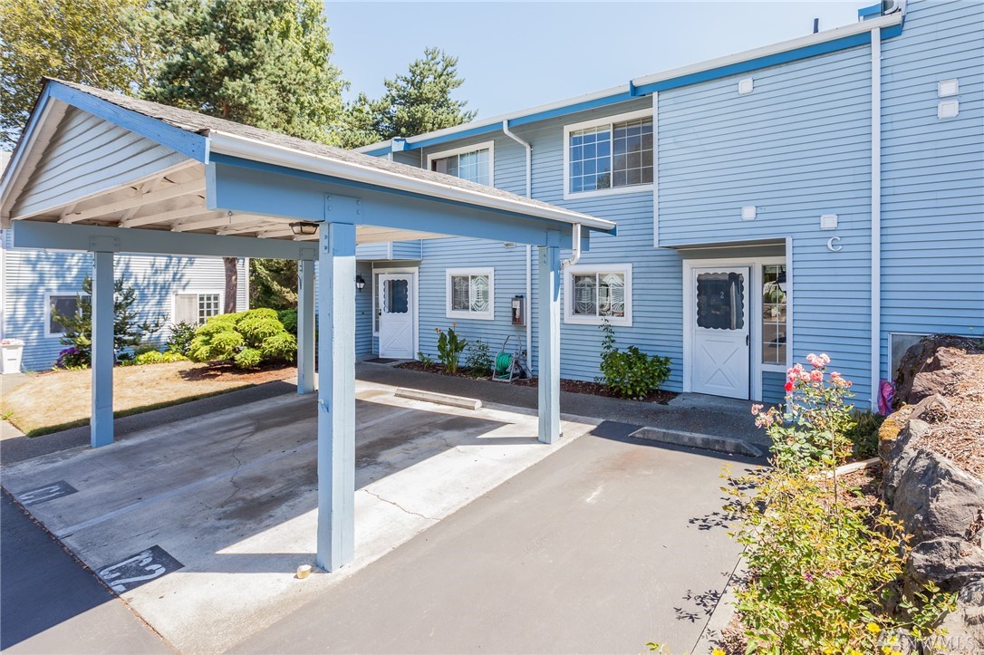 Laurel Estates Condo, Tukwila WA Condos & Homes For Sale