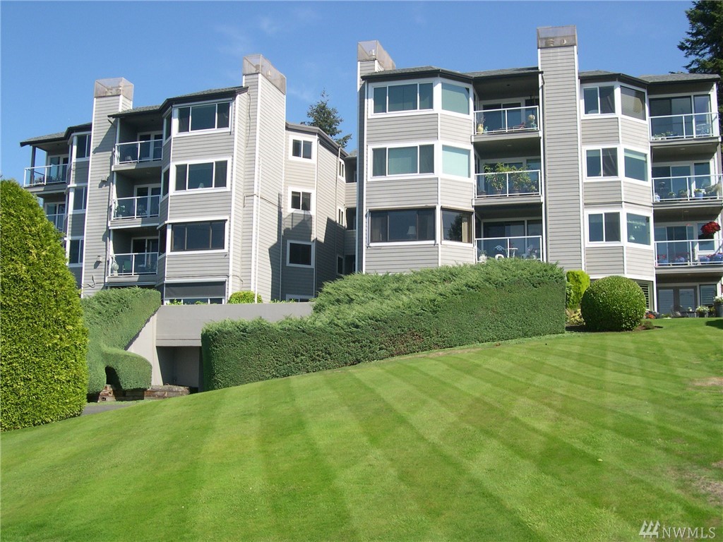 Condo Unit 403 at Windermere Condominium Bellingham Sold NWMLS 1351678