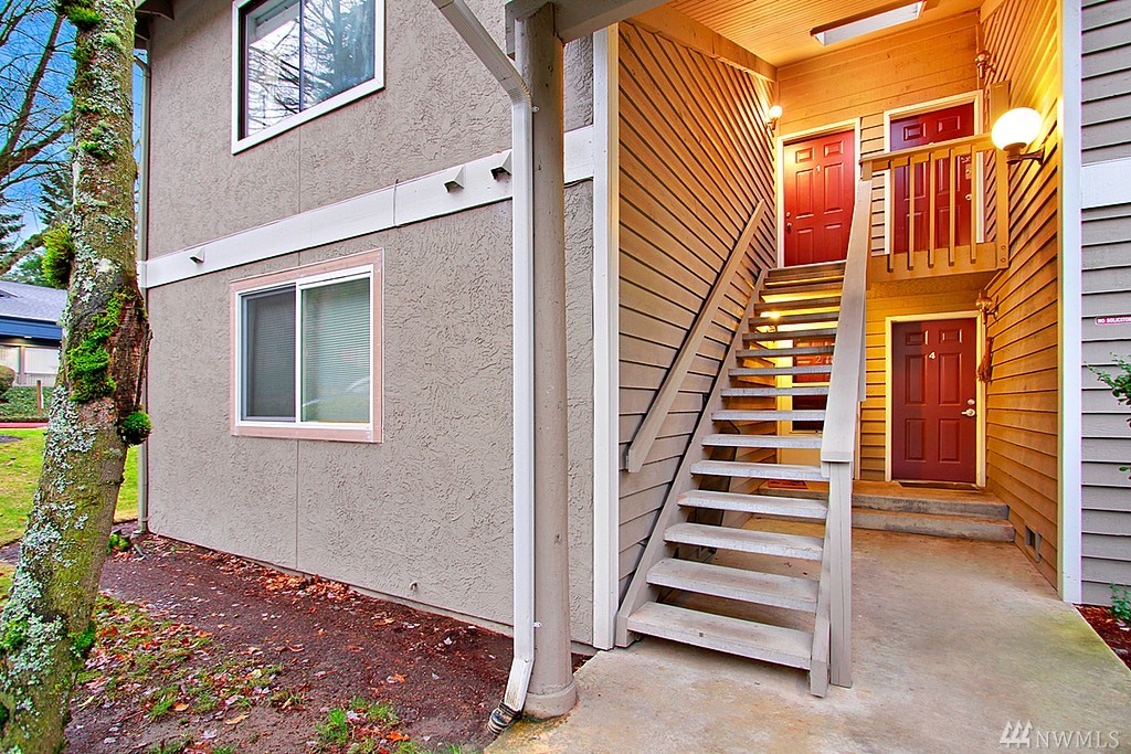 Slater Park Condo, Kirkland WA Condos & Homes For Sale