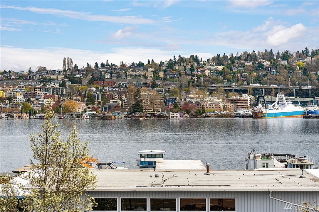 Condo Unit 24 at Westlake Terrace Seattle Sold NWMLS 1432659