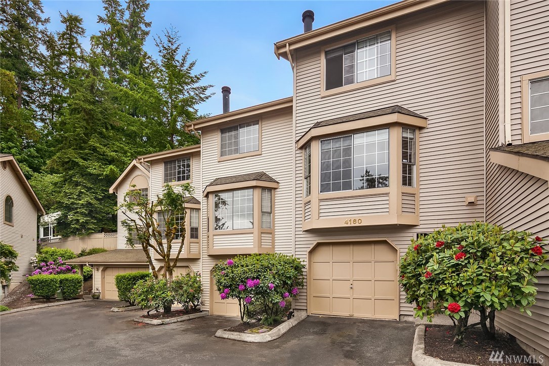 Larkspur Landing Condo, Bellevue WA Condos & Homes For Sale