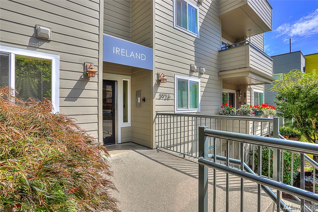 Ireland Condo, Seattle WA Condos & Homes For Sale