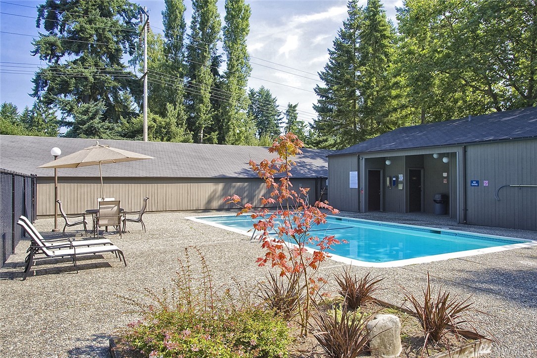 Condo Unit 282 at Sixty 01 Village Redmond Sold NWMLS 1527815