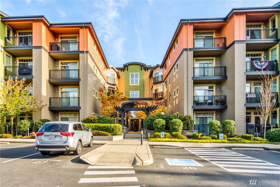 Verdeaux Condo, Bothell WA Condos & Homes For Sale
