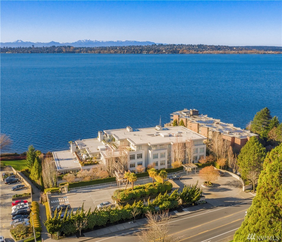 One Carillon Point Condo, Kirkland WA Condos & Homes For Sale