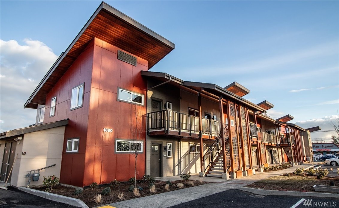 Sales activity for Salmonberry Condo in Lynden