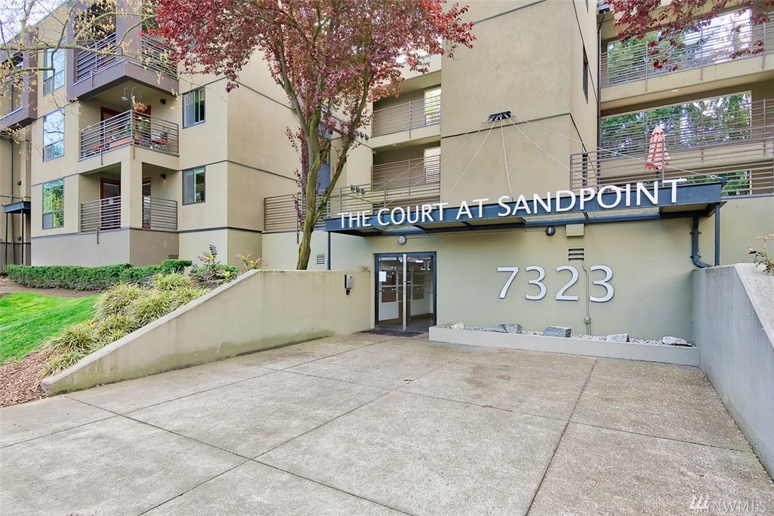 Court At Sandpointe Condo, Seattle WA Condos & Homes For Sale