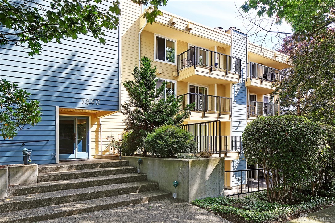 Whitman Place Condo, Seattle WA Condos & Homes For Sale