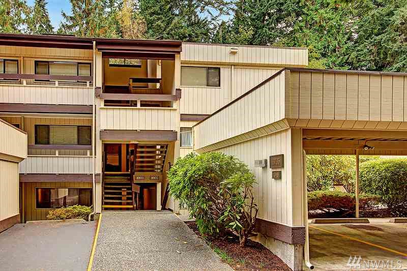 Greentree Village Condo, Seattle WA Condos & Homes For Sale