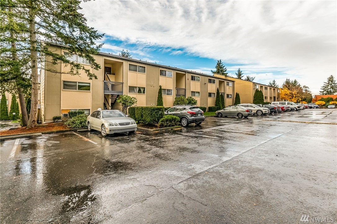 Liberty Lake Condo, Federal Way WA Condos & Homes For Sale