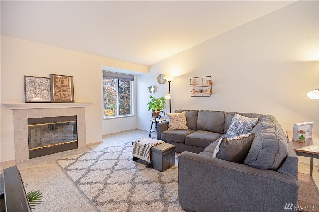 Huntington Heights Condo, Renton WA Condos & Homes For Sale