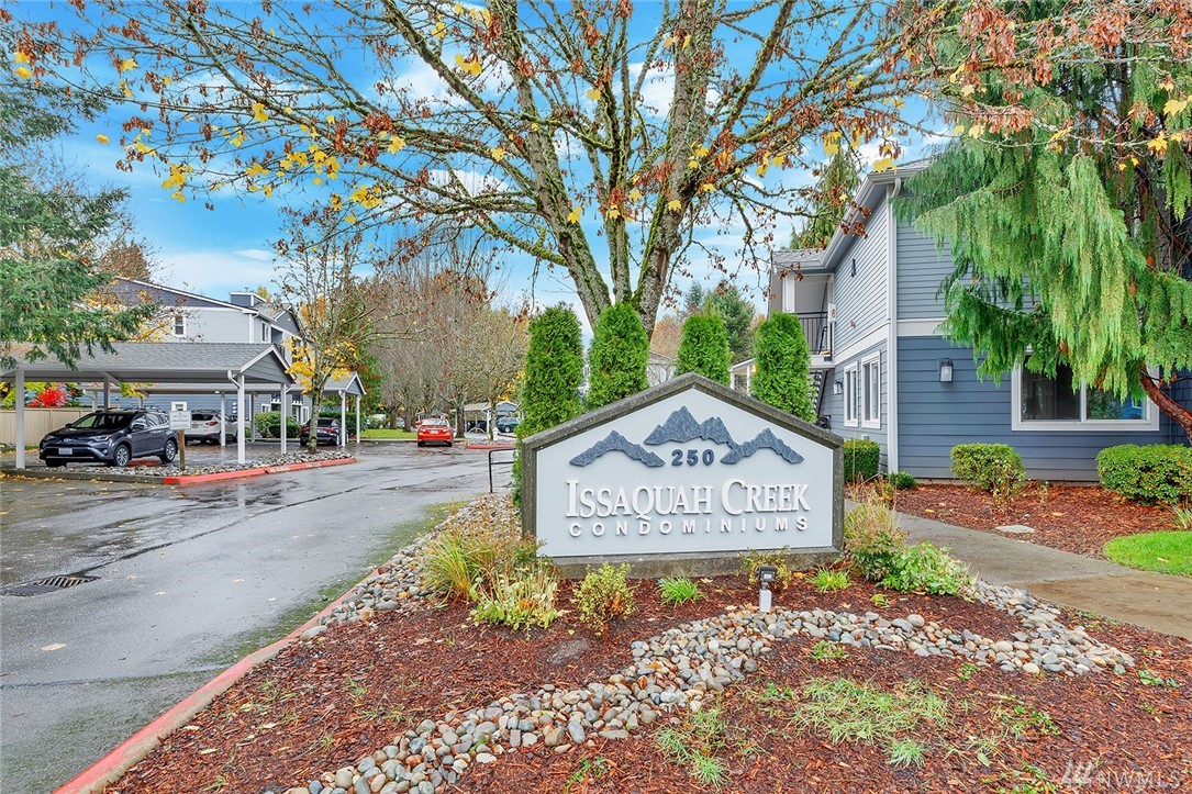 HOA Issaquah Creek Condo, Issaquah, WA Dues, home owners association