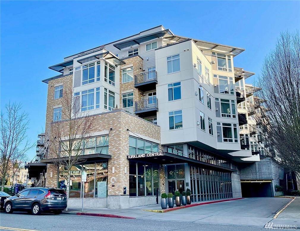Kirkland Central Condo, Kirkland WA Condos & Homes For Sale