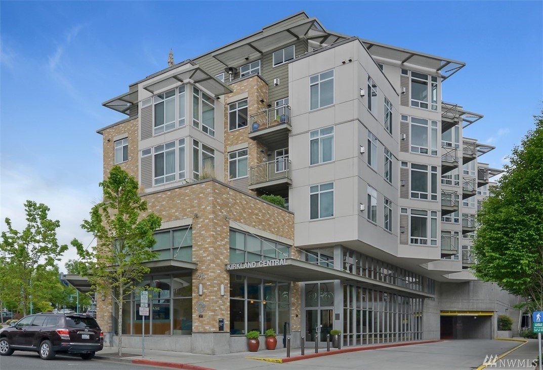 Kirkland Central Condo, Kirkland WA Condos & Homes For Sale