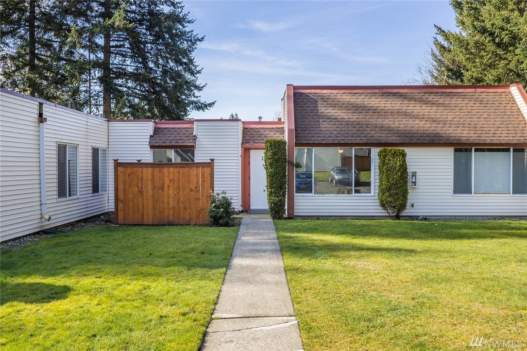 Fairwood Villa Condo, Renton WA Condos & Homes For Sale