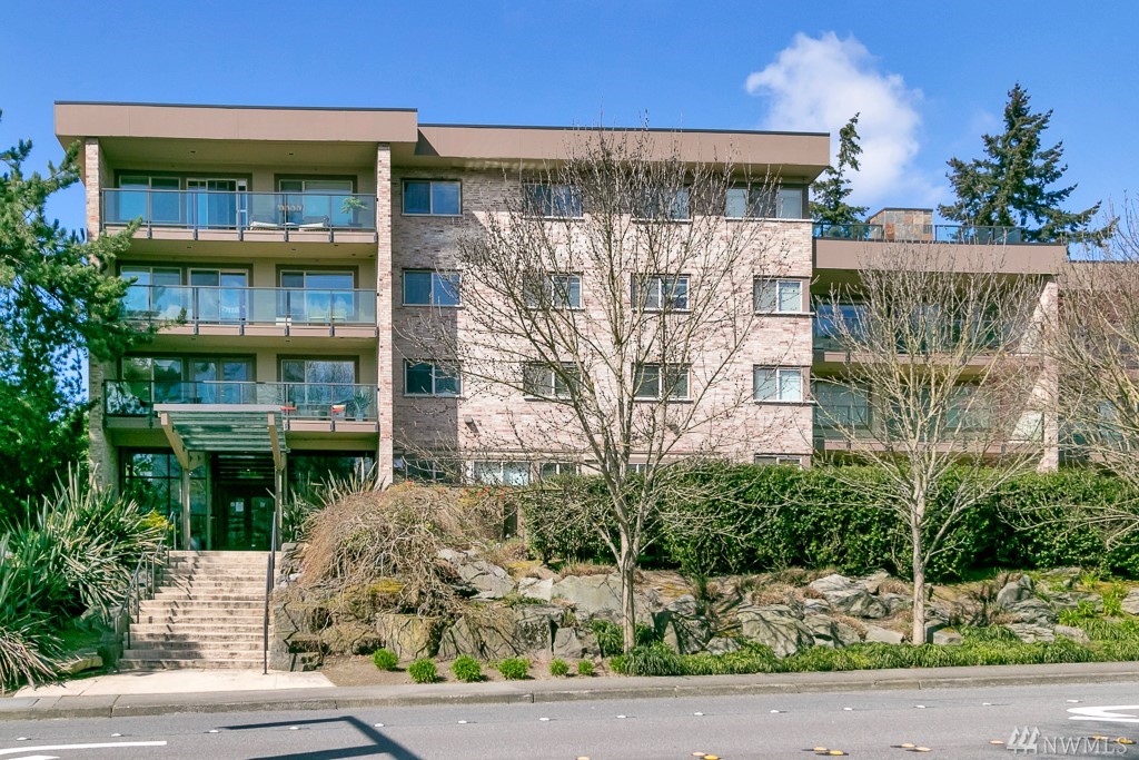 Continental Condo, Bellevue WA Condos & Homes For Sale
