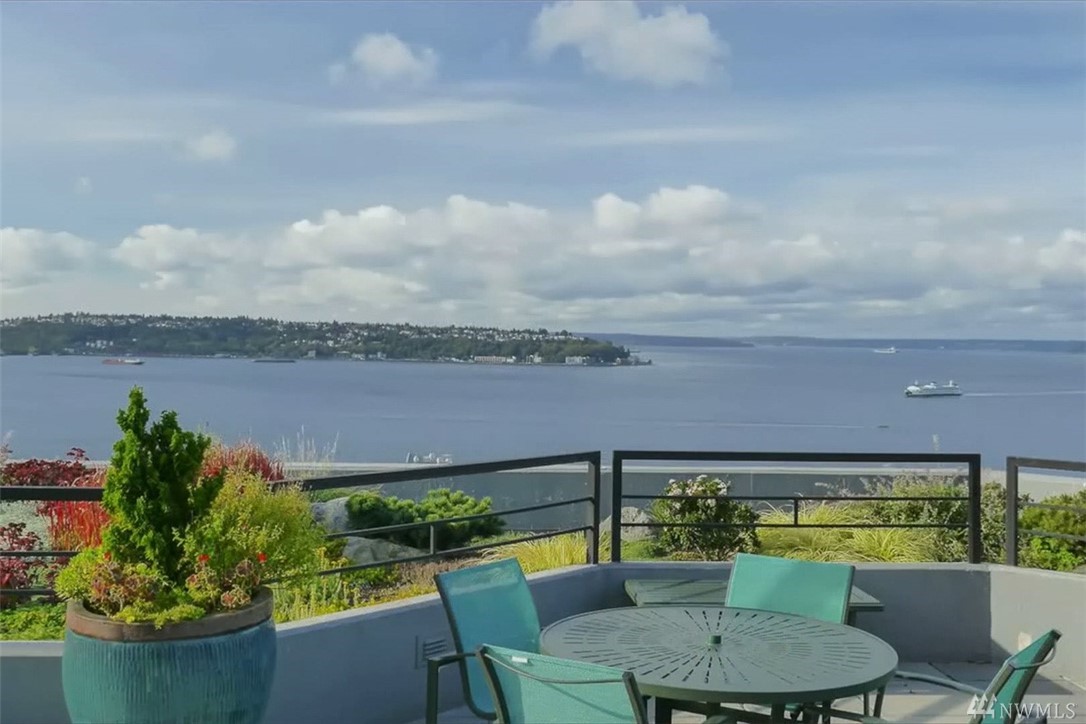 Harbour Heights Condo, Seattle WA Condos & Homes For Sale