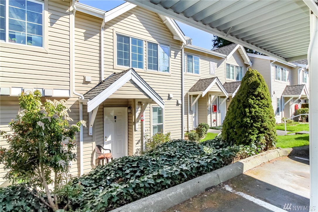 Forest Lane Condo, Federal Way WA Condos & Homes For Sale