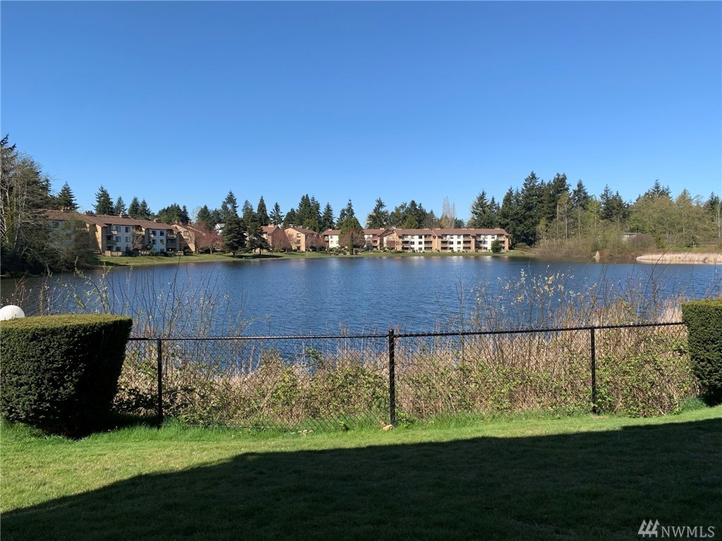 Liberty Lake Condo, Federal Way WA Condos & Homes For Sale