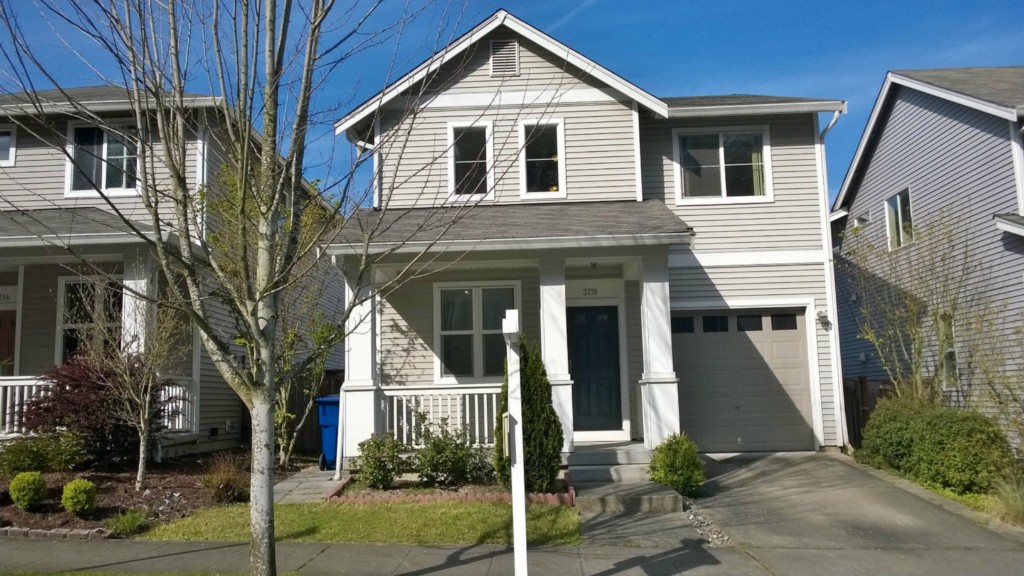 Home Sold 3718 S Holly Park Dr Seattle, WA NWMLS 772227