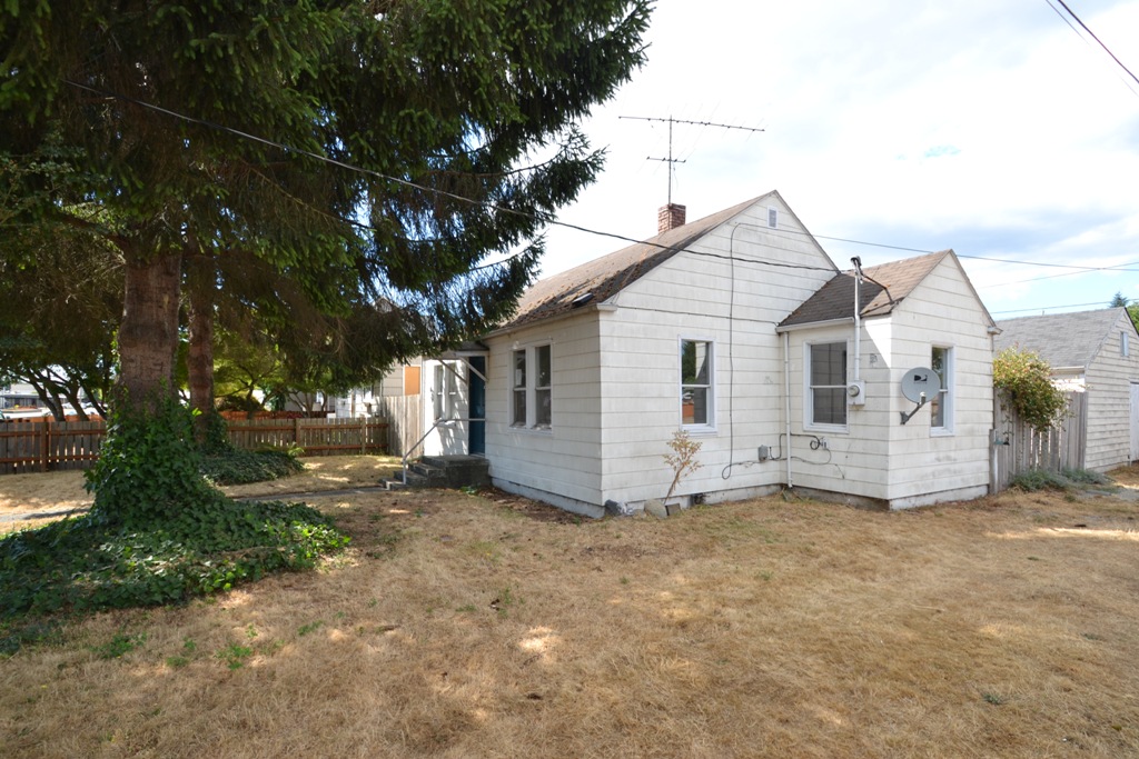 Home Sold 1729 8th St Marysville, WA NWMLS 834314