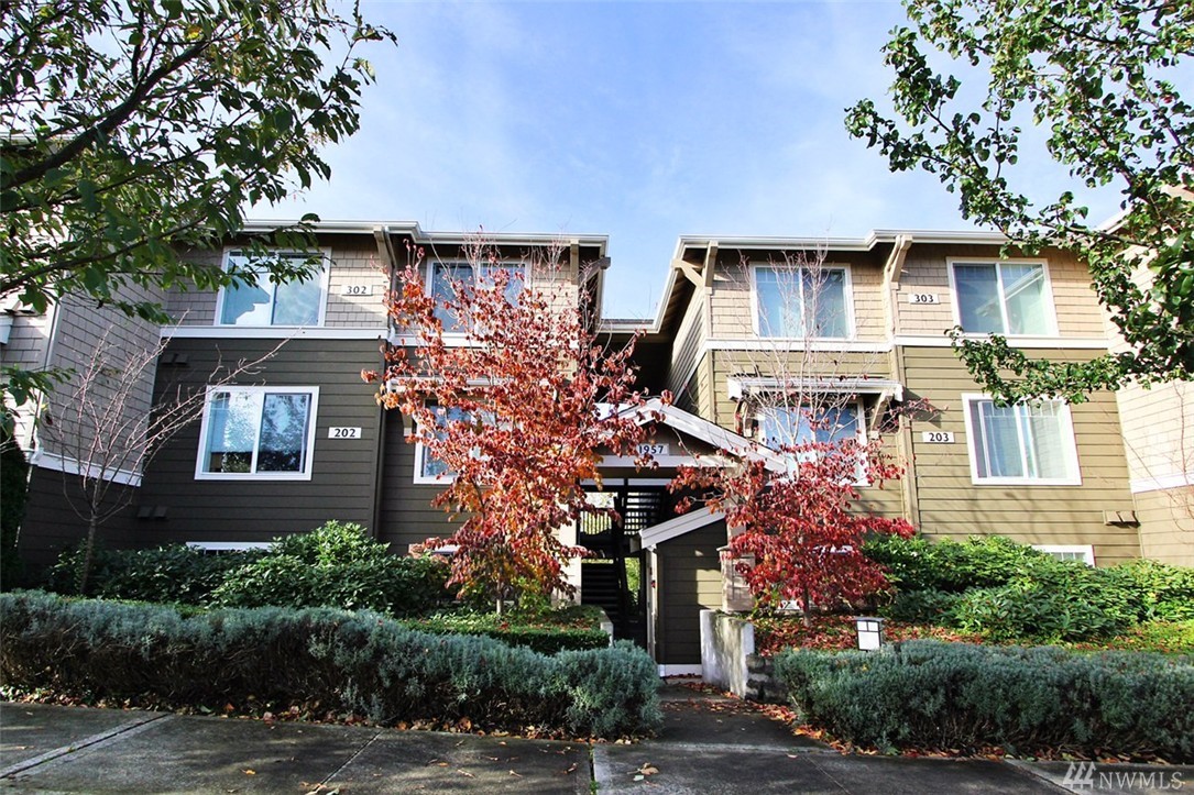 Outlook At Issaquah Highlands Condo, Issaquah WA Condos & Homes For Sale