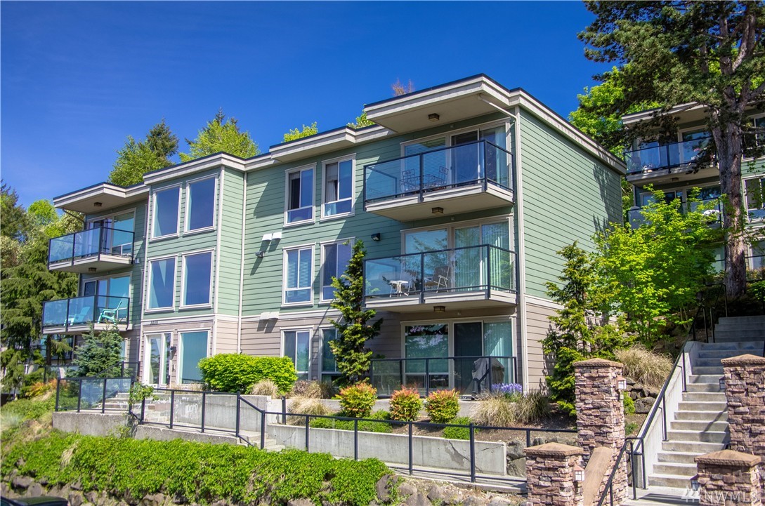Ridgewood At Island Crest Condo, Mercer Island WA Condos & Homes For Sale