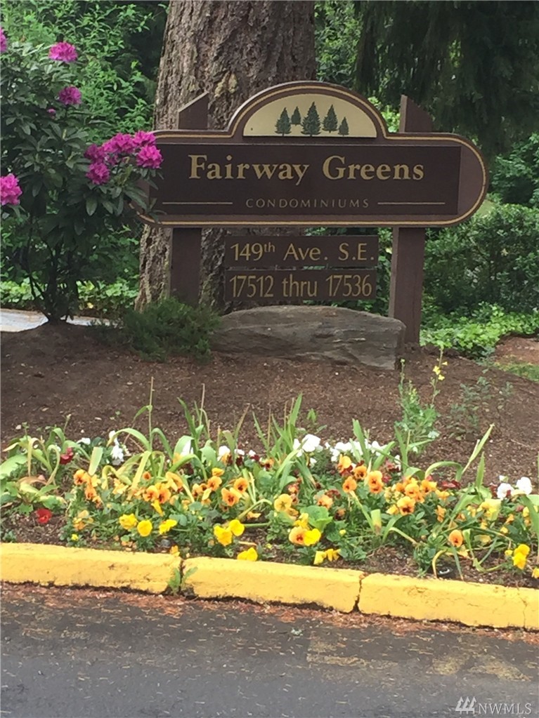 Sales activity for Fairway Greens Condo in Renton