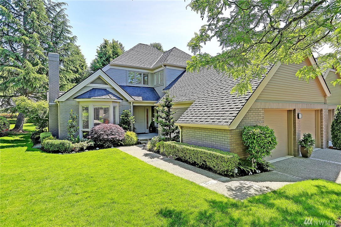 17 Devonshire Condo, Bellevue WA Condos & Homes For Sale